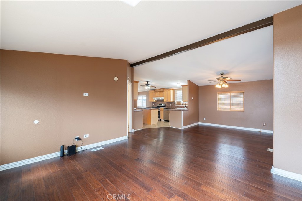 9080 Bloomfield Avenue 211