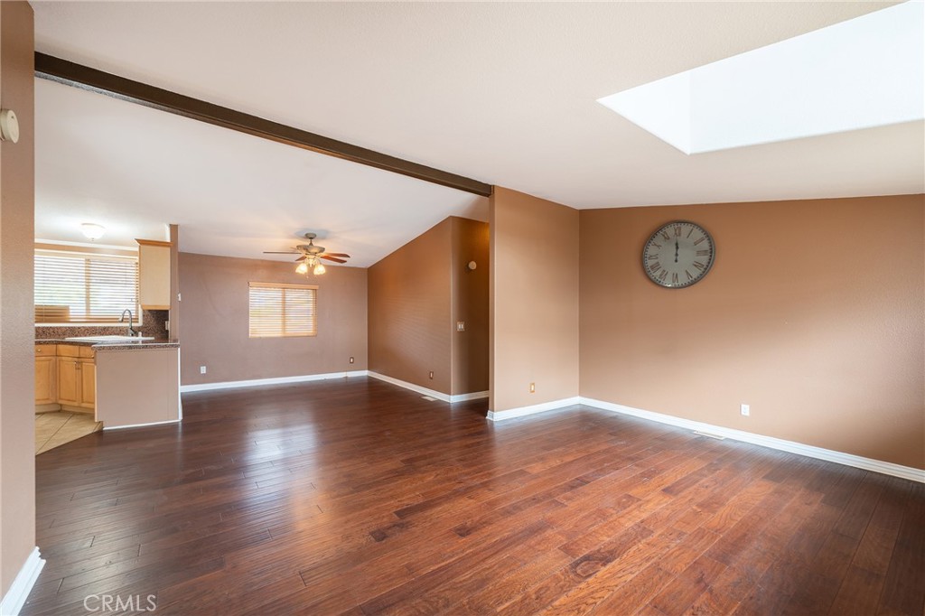 9080 Bloomfield Avenue 211