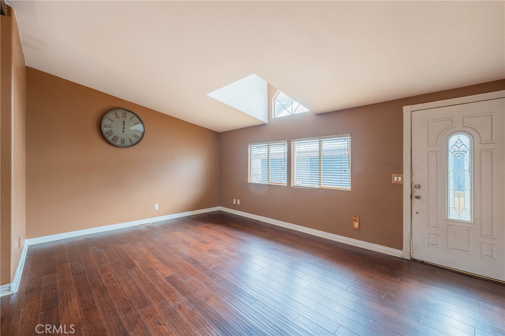 9080 Bloomfield Avenue 211