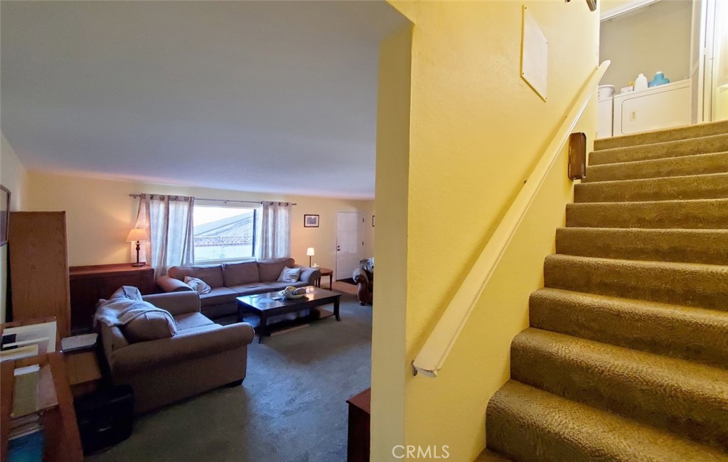 4241 Howard Avenue 12