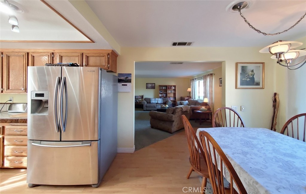 4241 Howard Avenue 12