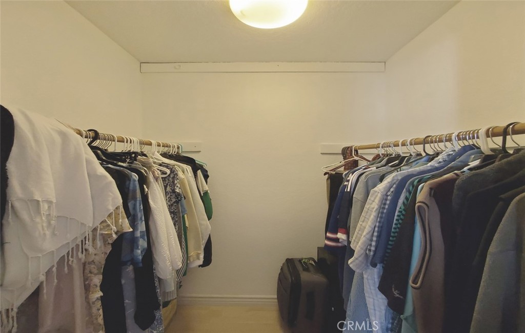 4241 Howard Avenue 12