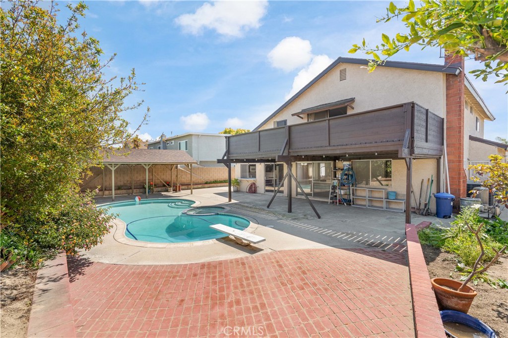 6662 Hamilton Street