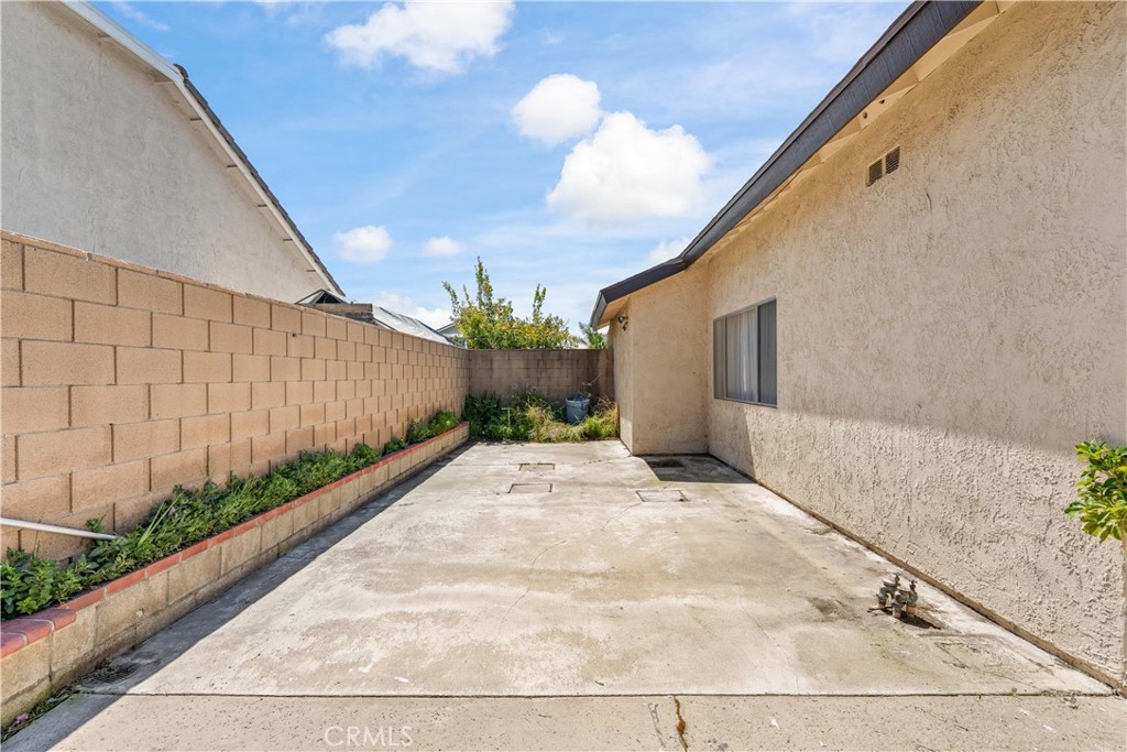 6662 Hamilton Street