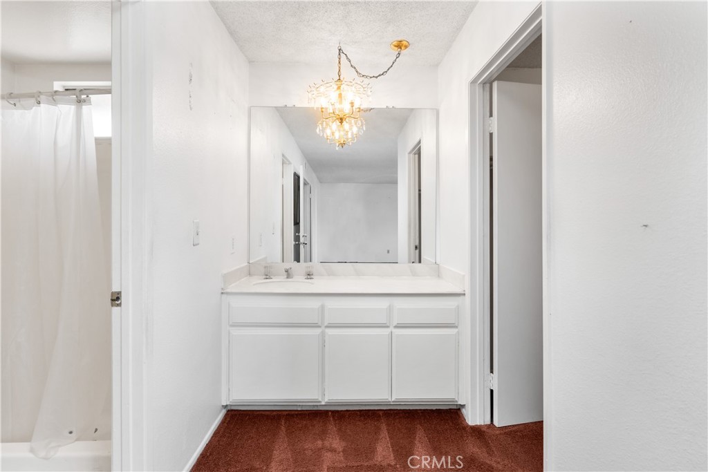 6662 Hamilton Street