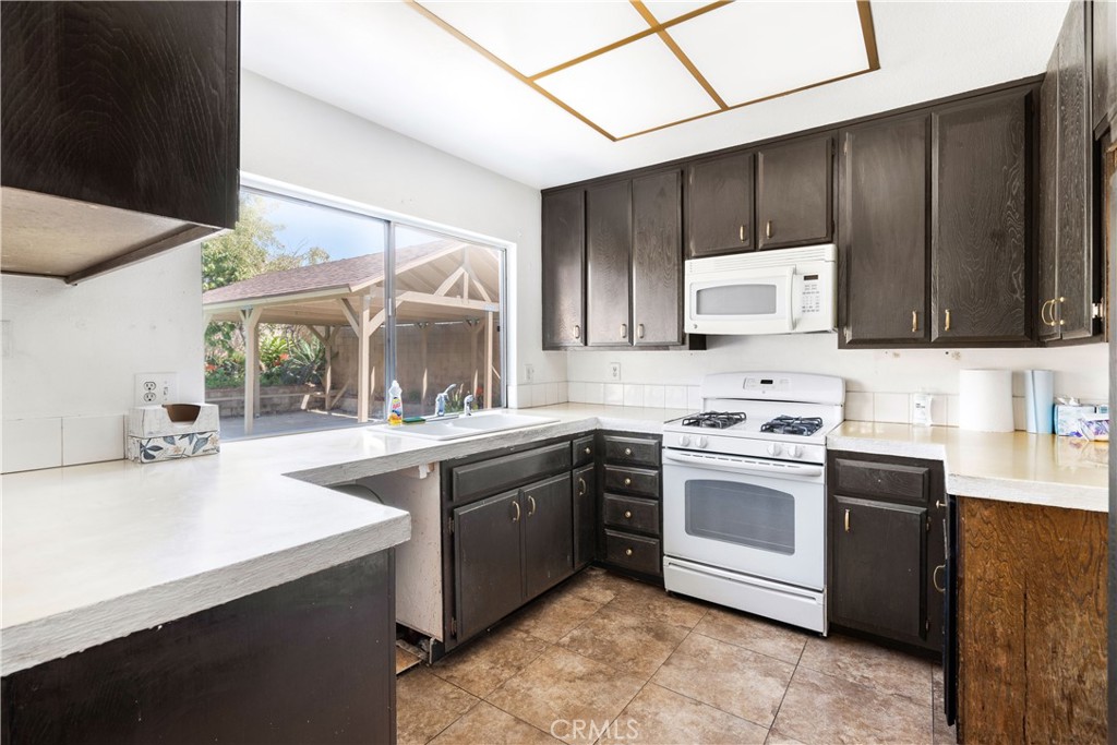 6662 Hamilton Street