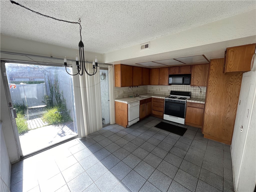 16816 Redwing Lane 58