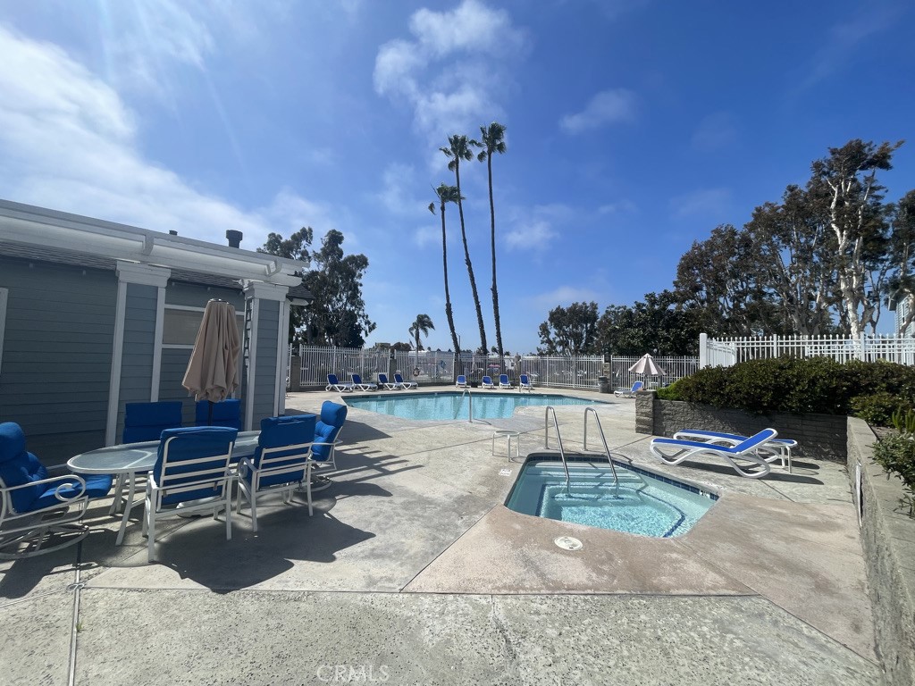 16960 Algonquin Street I-204