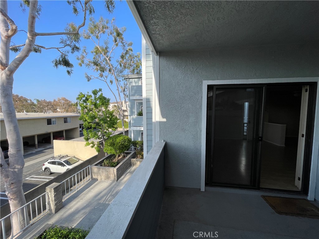 16960 Algonquin Street I-204