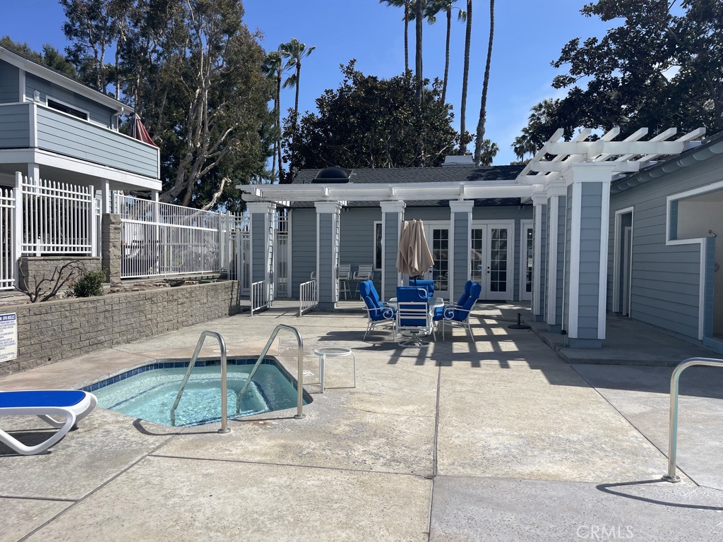 16960 Algonquin Street I-204