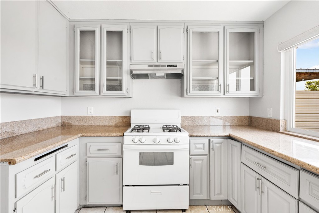 24247 Brodiaea Avenue