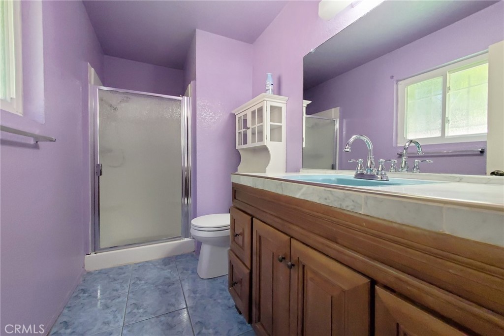 528 E Bradenhall Drive