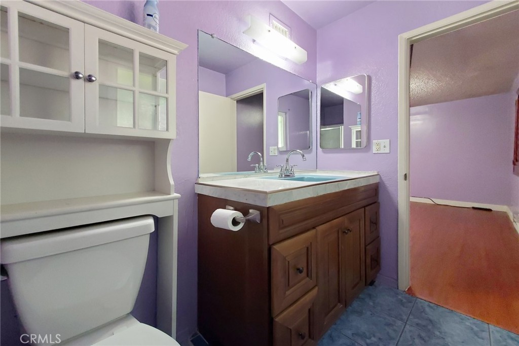 528 E Bradenhall Drive