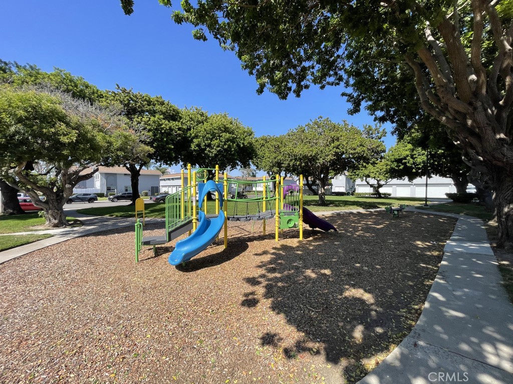 9667 Pettswood Drive 2