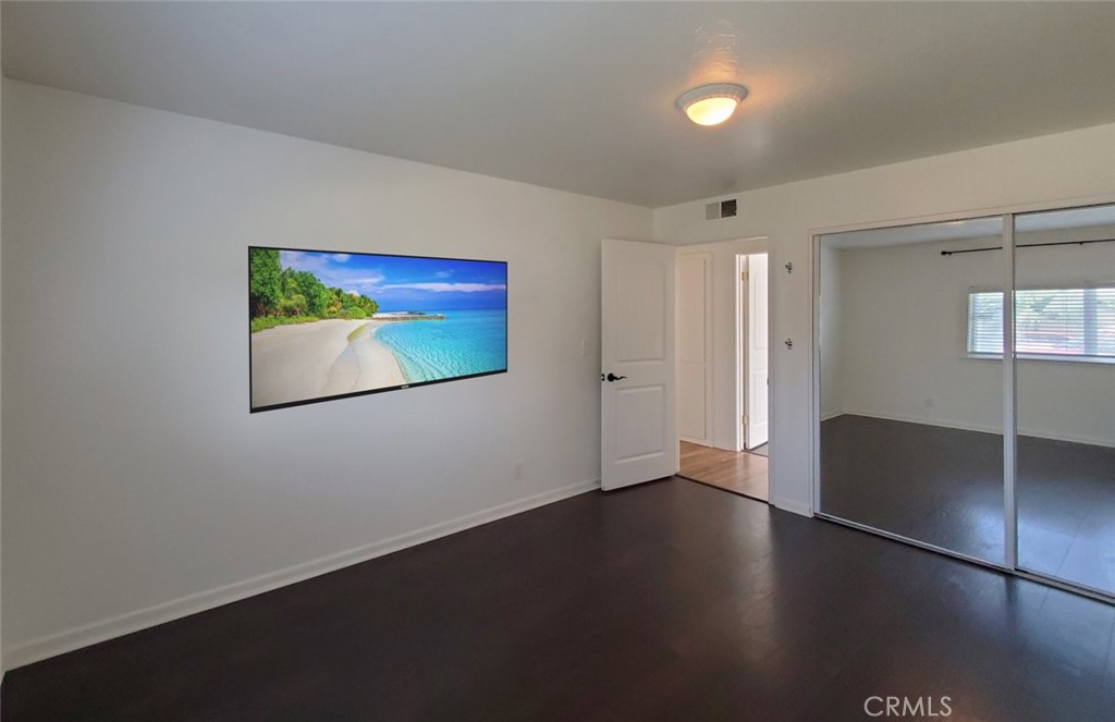 10230 Cunningham Avenue