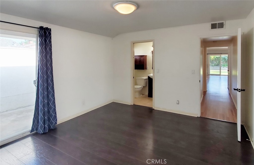 10230 Cunningham Avenue