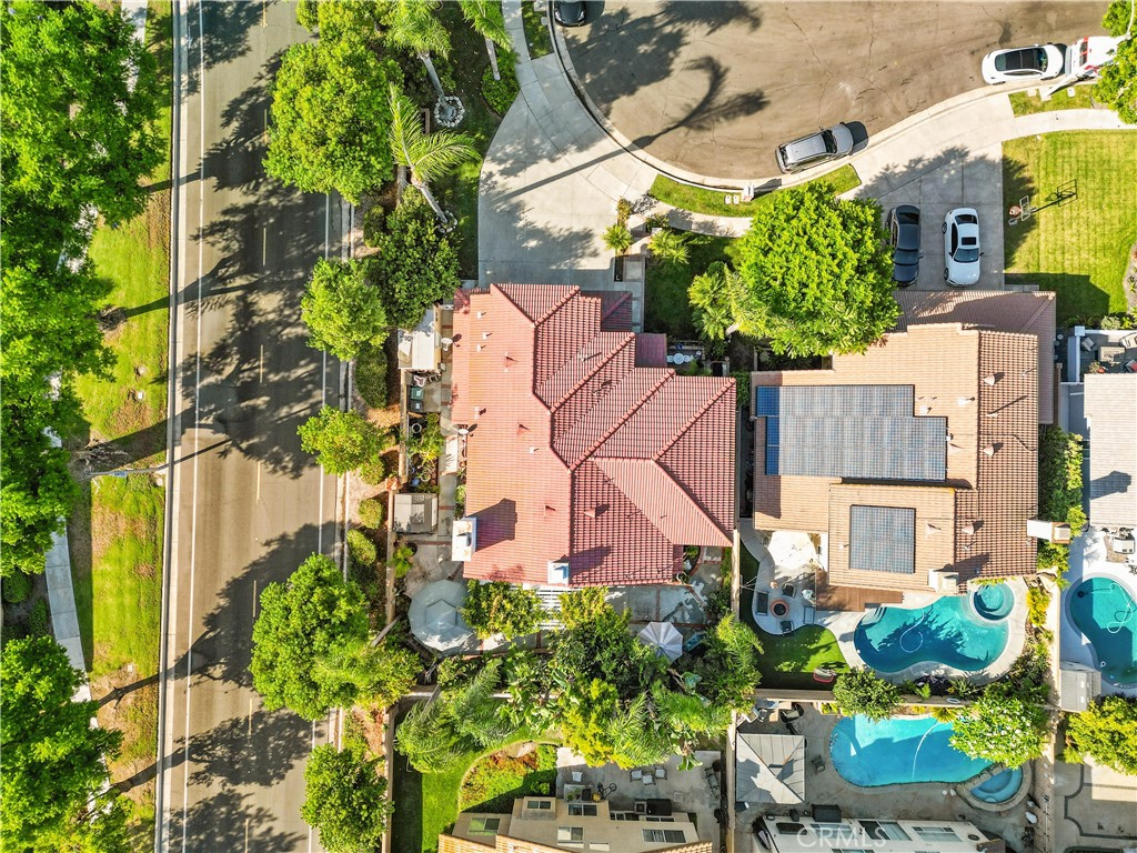6587 Manzanita Court