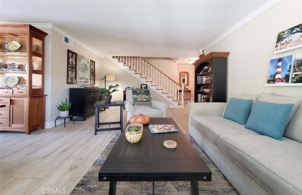 5041 Princeton Avenue