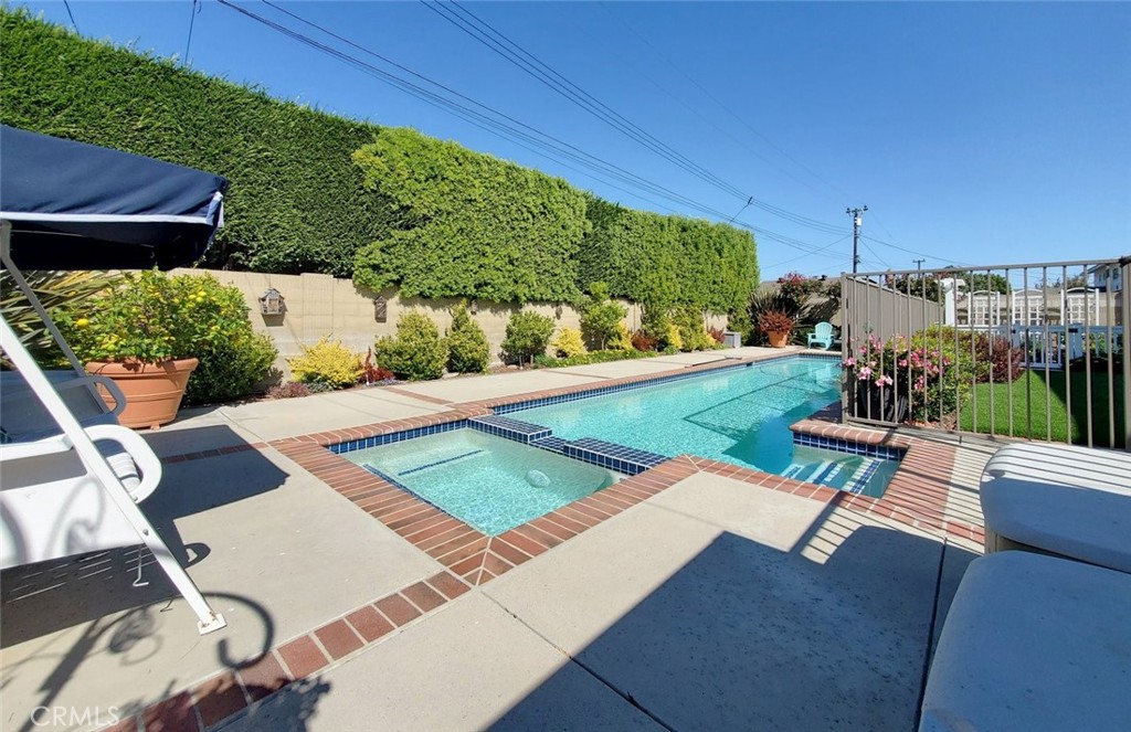 5041 Princeton Avenue