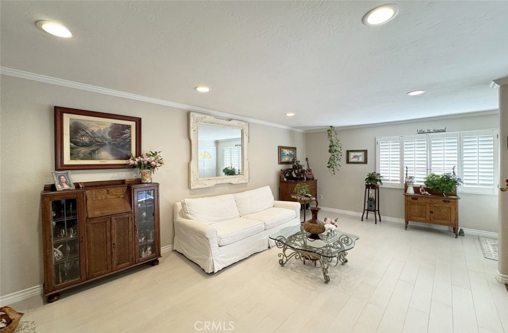 16537 Sell Circle CI10