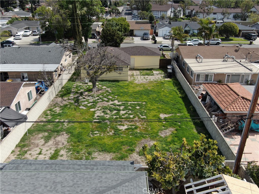 12821 Sungrove Street