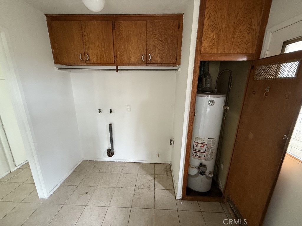 12821 Sungrove Street