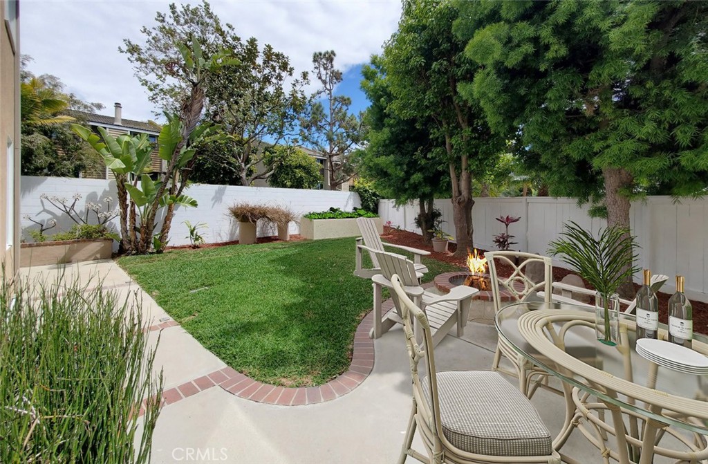 18672 Park Meadow Lane