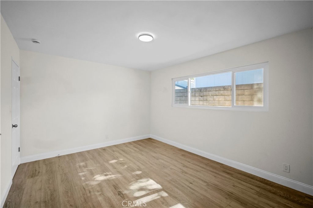 2246 E Locust Avenue