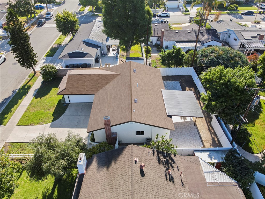 2246 E Locust Avenue