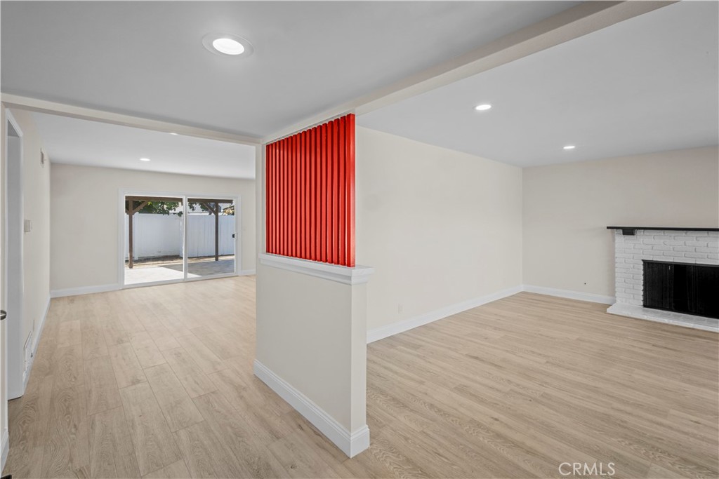 2246 E Locust Avenue