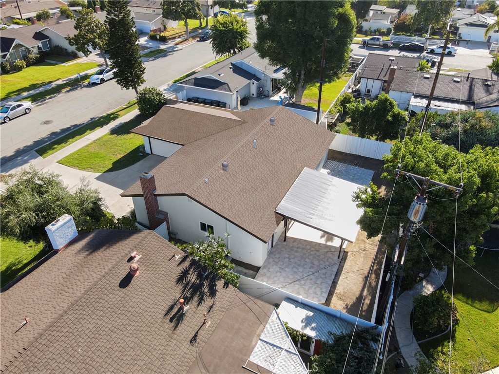 2246 E Locust Avenue