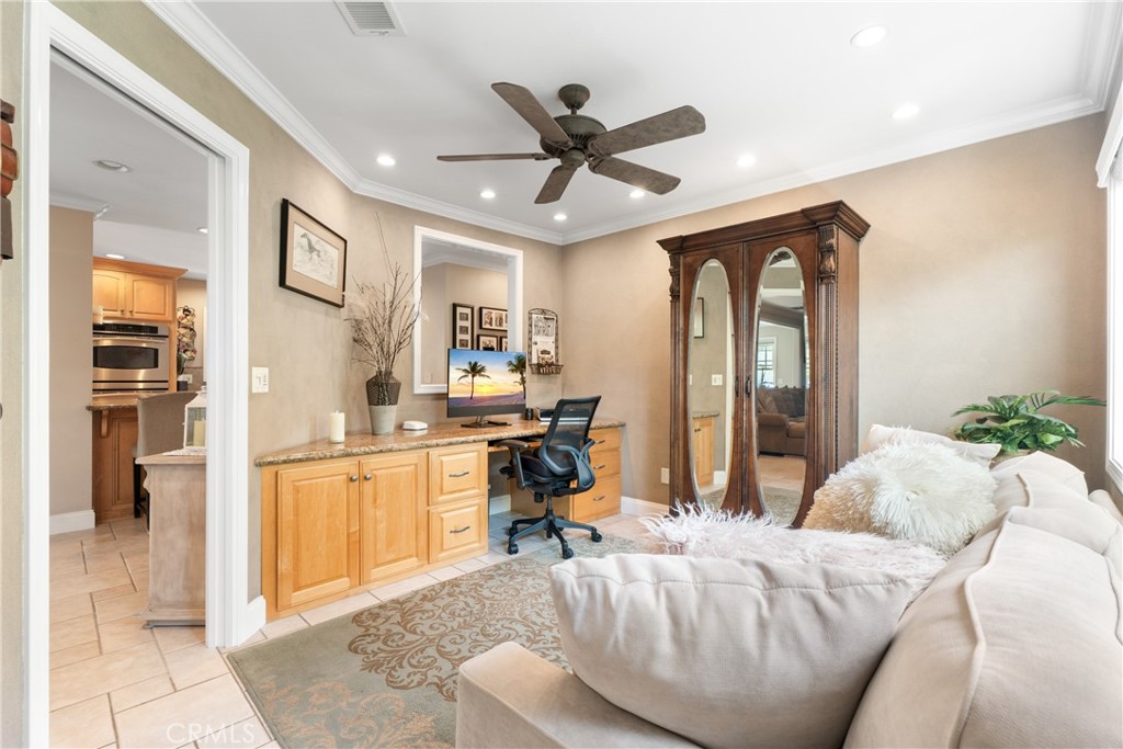 15432 Hanover Lane