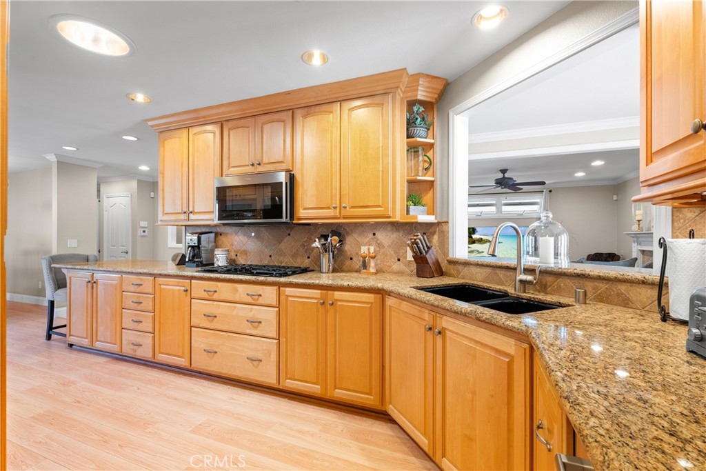 15432 Hanover Lane