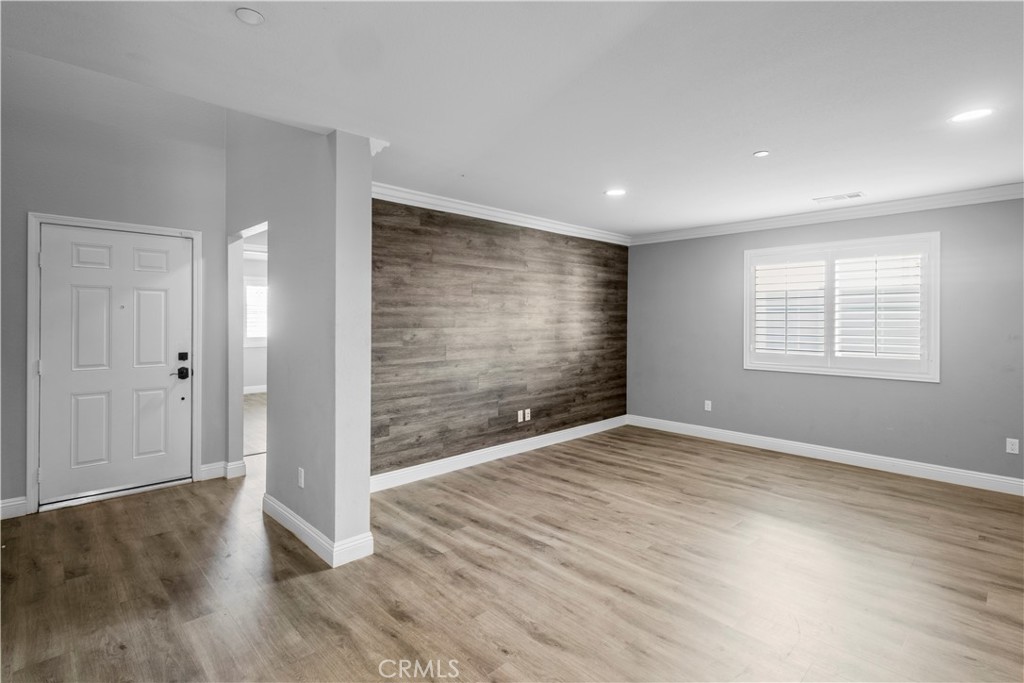 12940 Shawnee Street