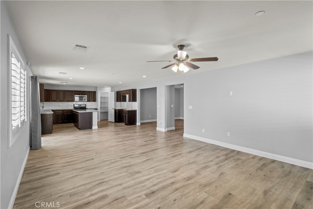 12940 Shawnee Street