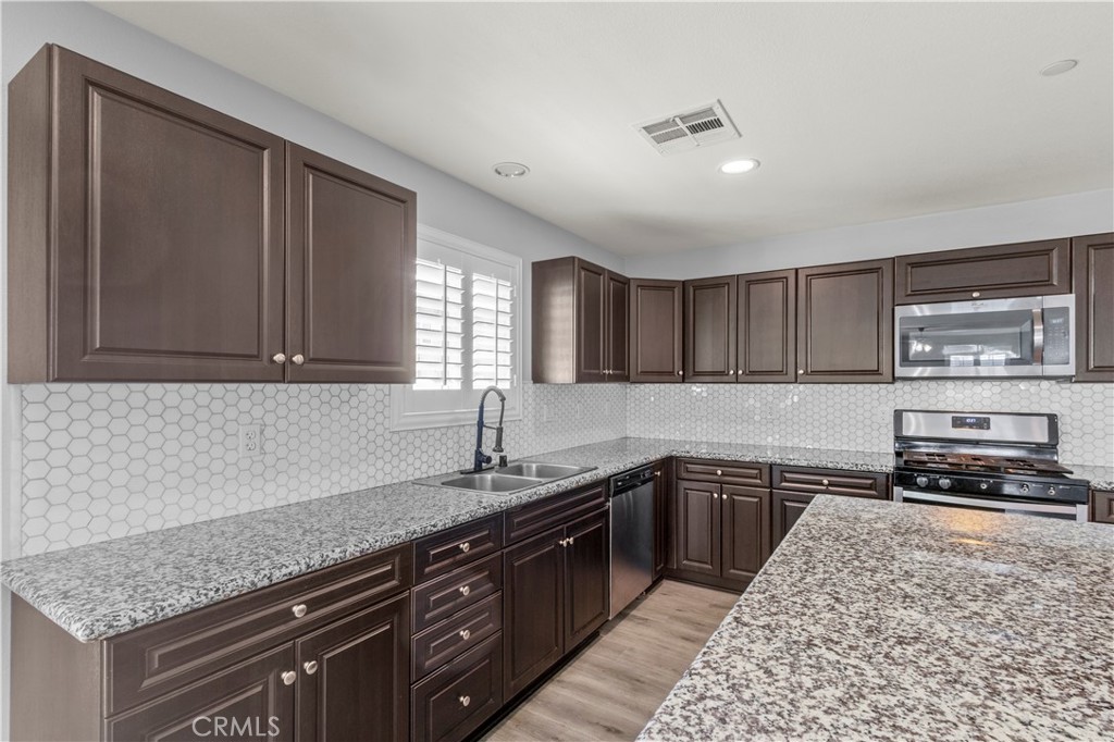 12940 Shawnee Street