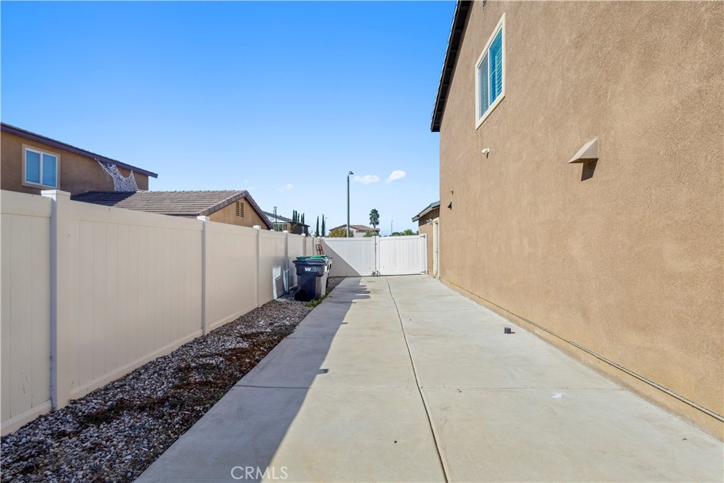 12940 Shawnee Street