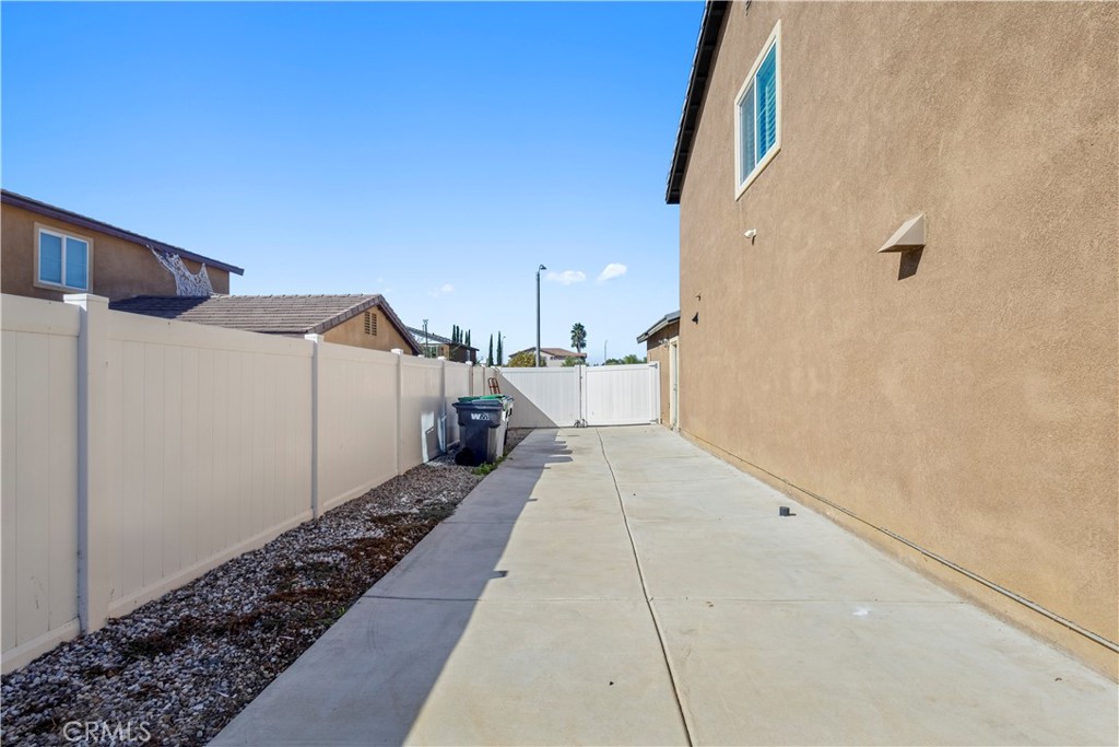 12940 Shawnee Street