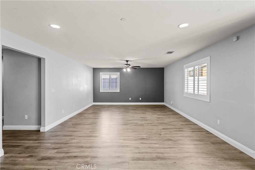 12940 Shawnee Street