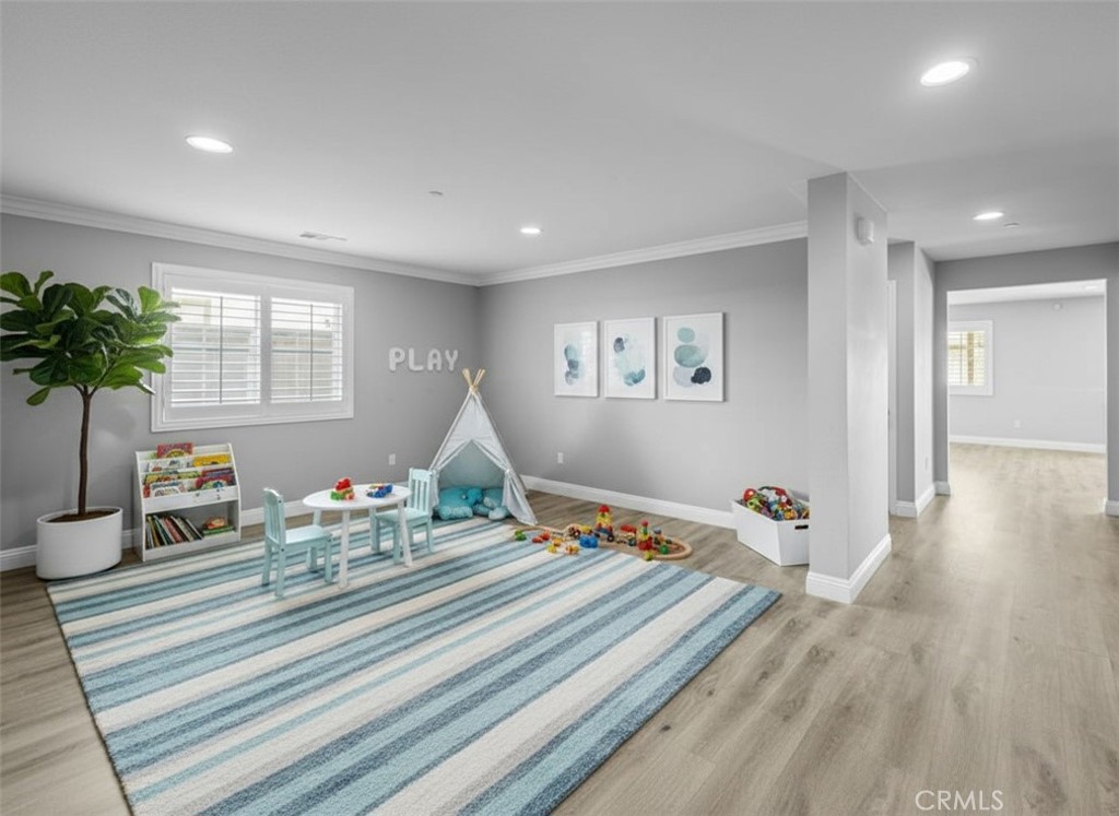 12940 Shawnee Street