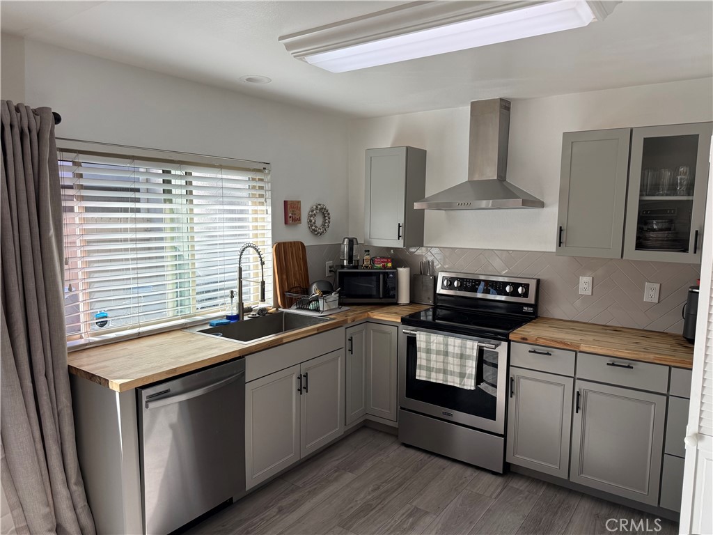 6672 Sun Drive C