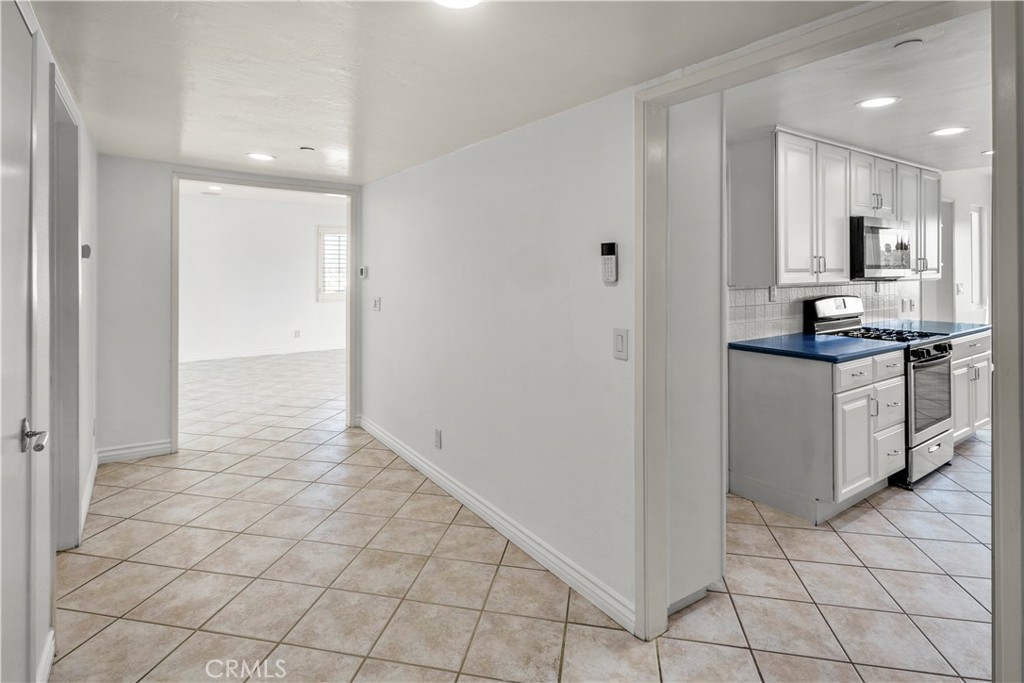 2872 Coast