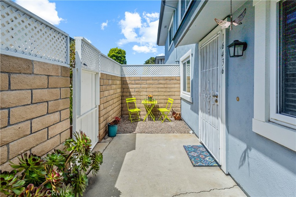 16436 Poco Circle
