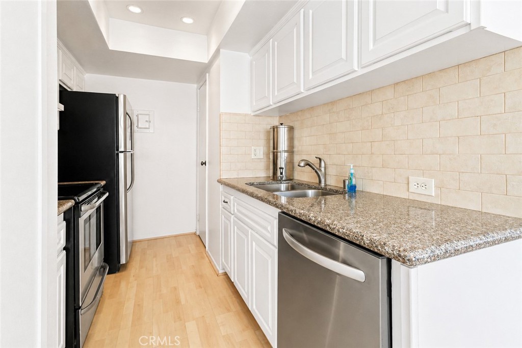 16436 Poco Circle