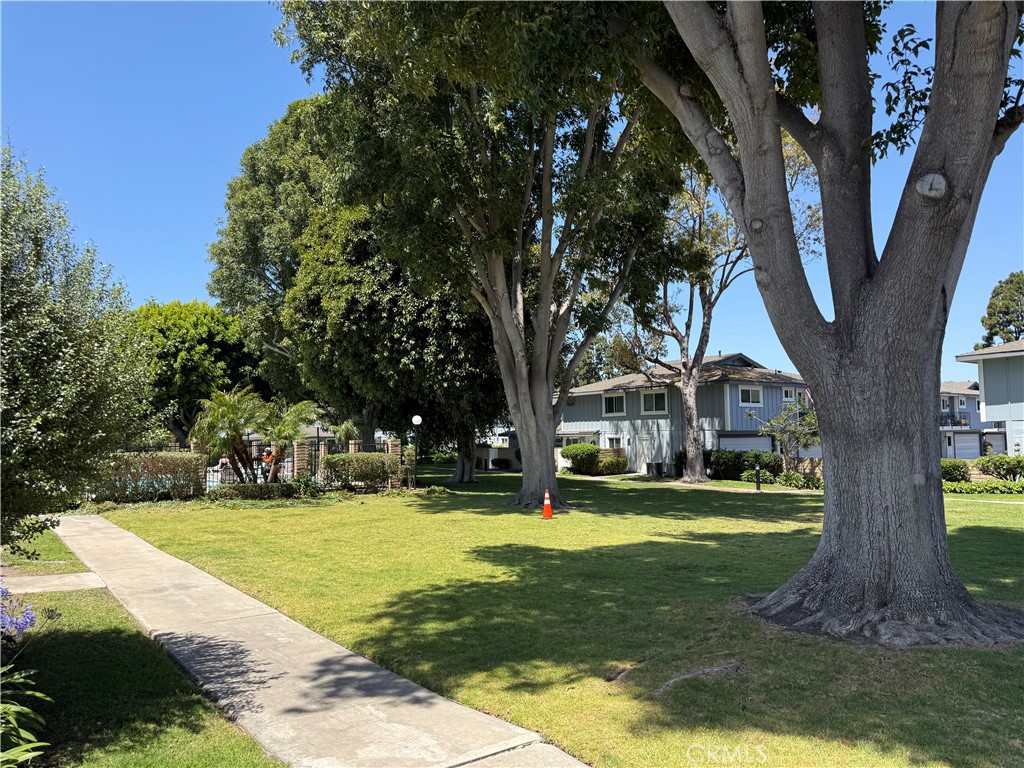 16436 Poco Circle