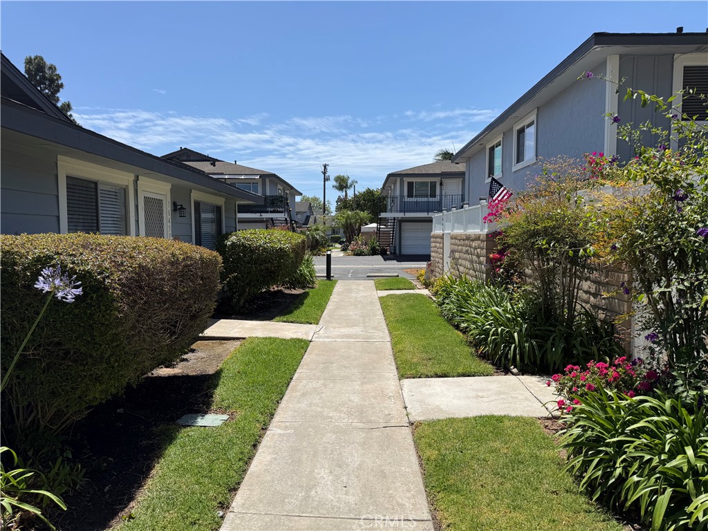 16436 Poco Circle