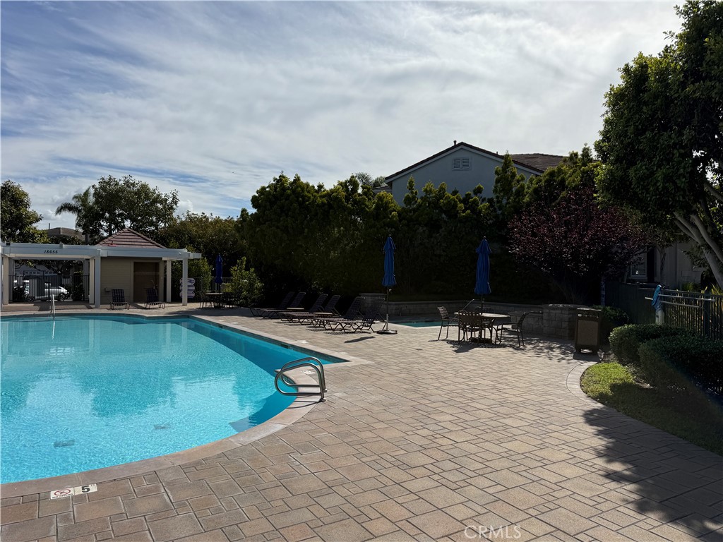 7635 Park Field Circle