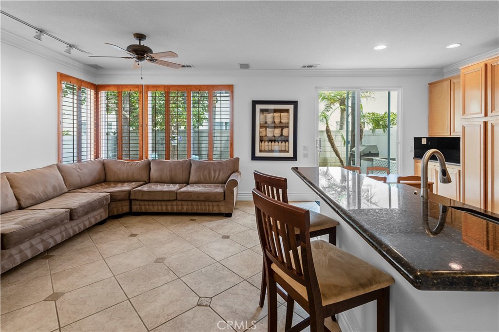 7635 Park Field Circle