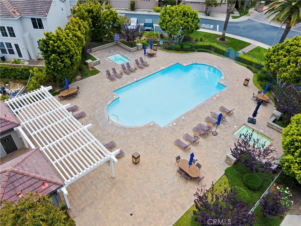 7635 Park Field Circle