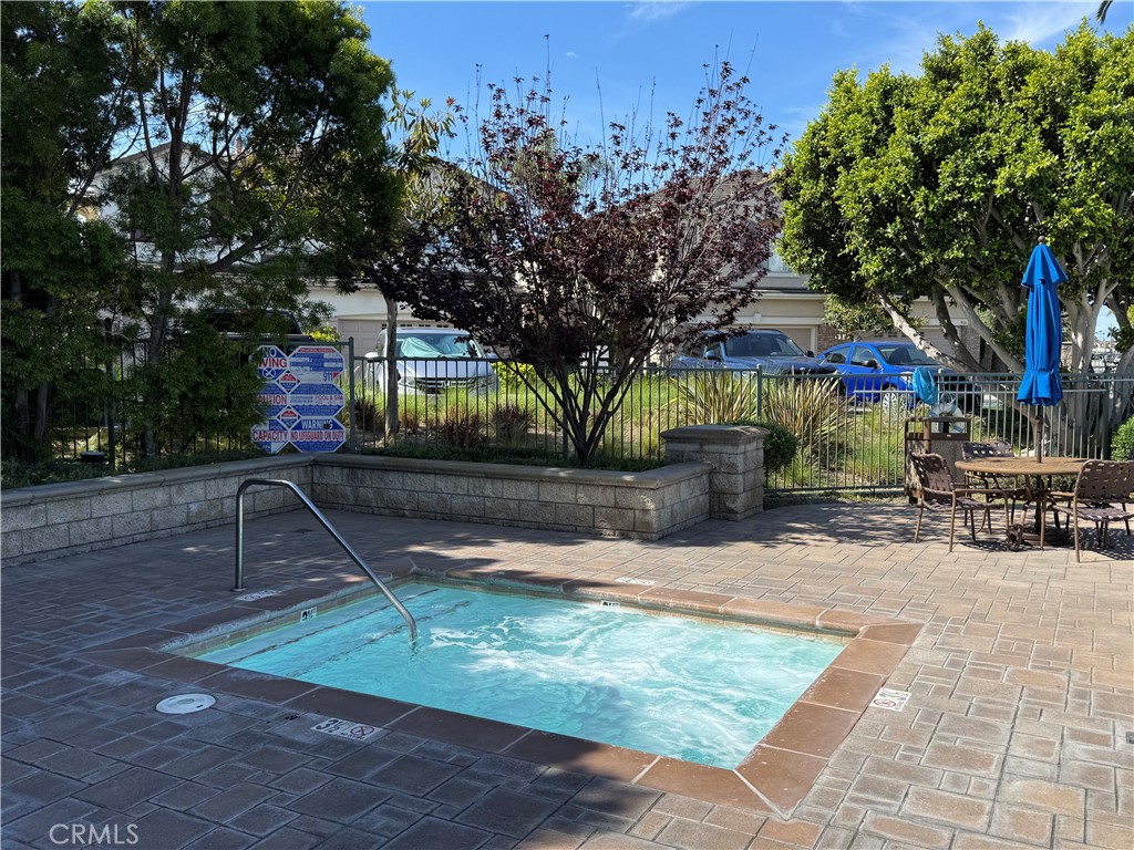 7635 Park Field Circle